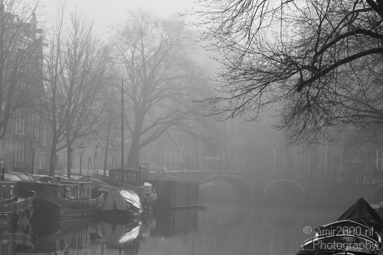 Amsterdam_Canals_Foggy_Netherlands_Cityscape_Photography_006_Canon_EOS_7D.JPG