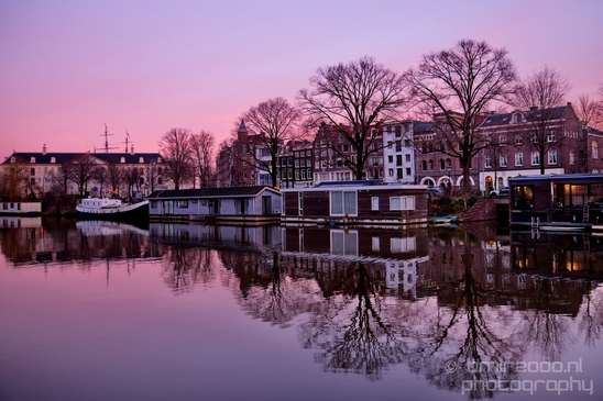Amsterdam_canals_reflection_centrum_oostelijke_eilanden_city_urban_Netherlands_Cityscape_Photography_003_Canon_EOS_5D_Mark_IV.JPG