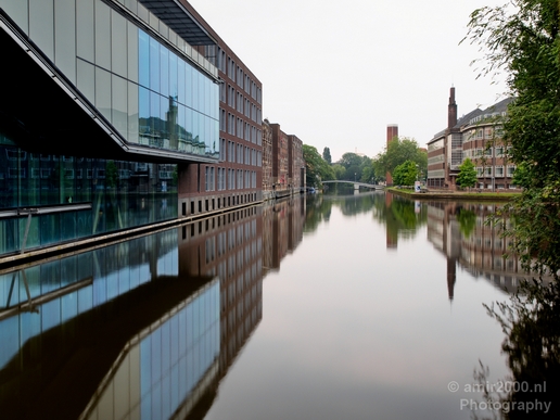 Amsterdam_canals_reflection_cityscape_urban_Netherlands_Photography_004_Canon_EOS_5D_Mark_IV.JPG