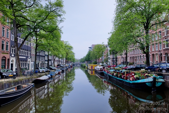 Amsterdam_canals_reflection_cityscape_urban_Netherlands_Photography_010_Canon_EOS_5D_Mark_IV.JPG