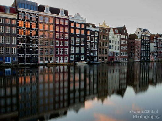 Amsterdam_canals_reflection_lockdown_city_street_urban_Netherlands_Cityscape_Photography_007_Canon_EOS_5D_Mark_IV.JPG