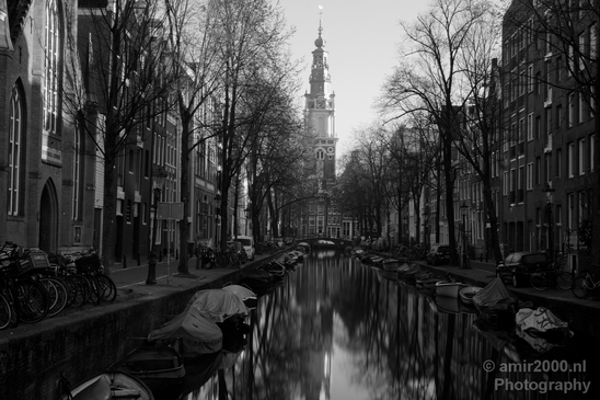 Amsterdam_canals_reflection_lockdown_city_street_urban_Netherlands_Cityscape_Photography_035_Canon_EOS_5D_Mark_IV.JPG