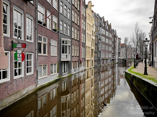 Amsterdam_canals_reflection_lockdown_city_street_urban_Netherlands_Cityscape_Photography_057_Canon_EOS_5D_Mark_IV.JPG