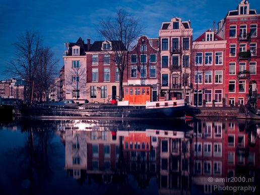 Amsterdam_canals_reflection_lockdown_city_street_urban_Netherlands_Cityscape_Photography_062_Canon_EOS_5D_Mark_IV.JPG