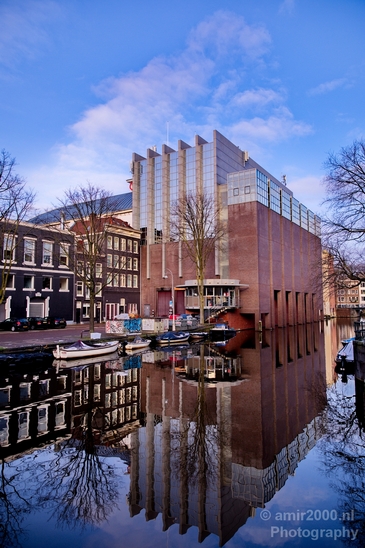 Amsterdam_canals_reflection_lockdown_city_street_urban_Netherlands_Cityscape_Photography_088_Canon_EOS_5D_Mark_IV.JPG