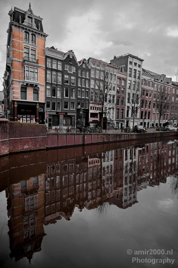 Amsterdam_canals_reflection_lockdown_city_street_urban_Netherlands_Cityscape_Photography_121_Canon_EOS_5D_Mark_IV.JPG