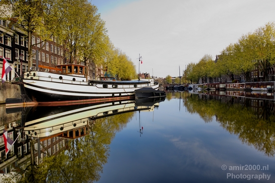 Amsterdam_canals_reflection_lockdown_city_street_urban_spring_Netherlands_Cityscape_Photography_006_Canon_EOS_5D_Mark_IV.JPG