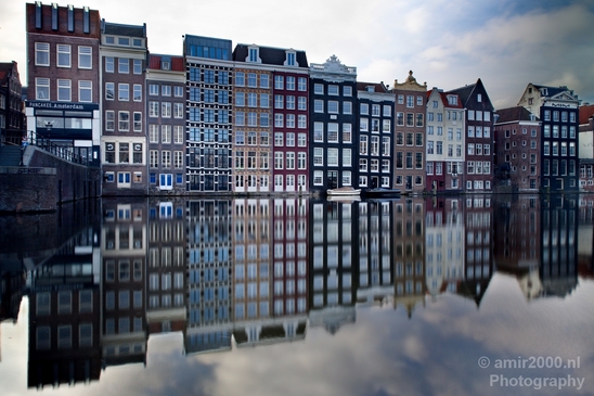 Amsterdam_canals_reflection_lockdown_city_street_urban_spring_Netherlands_Cityscape_Photography_015_Canon_EOS_5D_Mark_IV.JPG