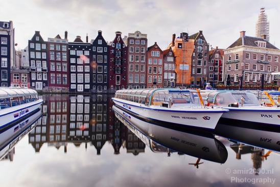 Amsterdam_canals_reflection_lockdown_city_street_urban_spring_Netherlands_Cityscape_Photography_017_Canon_EOS_5D_Mark_IV.JPG