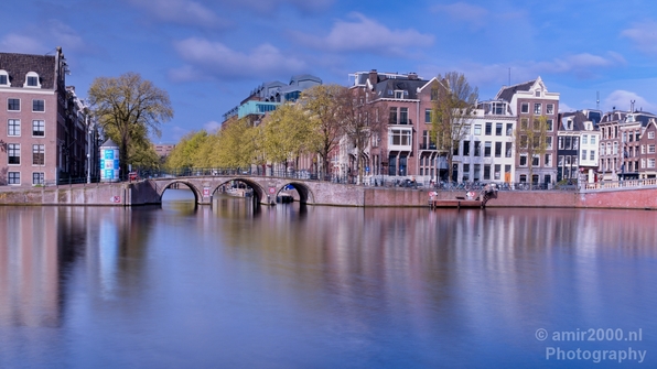 Amsterdam_canals_reflection_lockdown_city_street_urban_spring_Netherlands_Cityscape_Photography_035_Canon_EOS_5D_Mark_IV.JPG