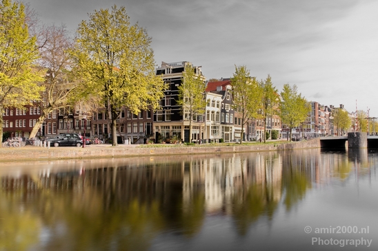 Amsterdam_canals_reflection_lockdown_city_street_urban_spring_Netherlands_Cityscape_Photography_036_Canon_EOS_5D_Mark_IV.JPG
