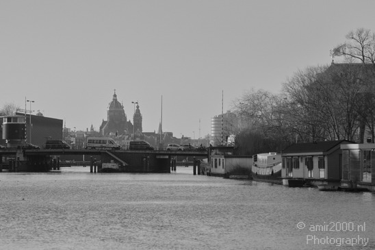 Amsterdam_centrum_oostelijke_eilanden_black_white_Netherlands_Cityscape_Photography_002_Canon_EOS_7D.JPG