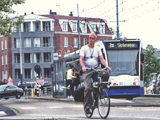 Amsterdam_city_street_urban_Netherlands_Cityscape_Photography_003_Canon_EOS_5D_Mark_IV.JPG