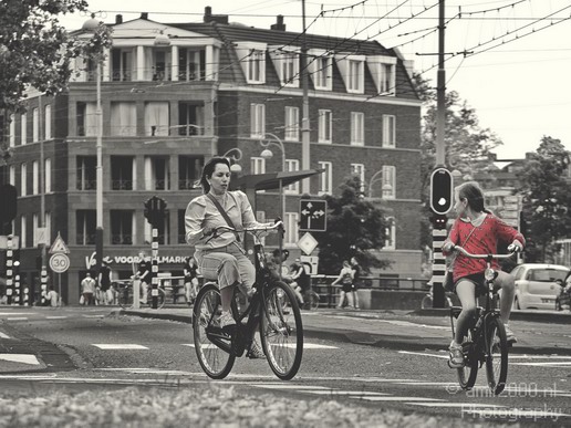 Amsterdam_city_street_urban_Netherlands_Cityscape_Photography_034_Canon_EOS_5D_Mark_IV.JPG