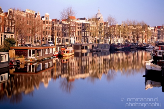 Amsterdam_long_exposure_canals_reflection_city_street_urban_Netherlands_Cityscape_Photography_007_Canon_EOS_5D_Mark_IV.JPG