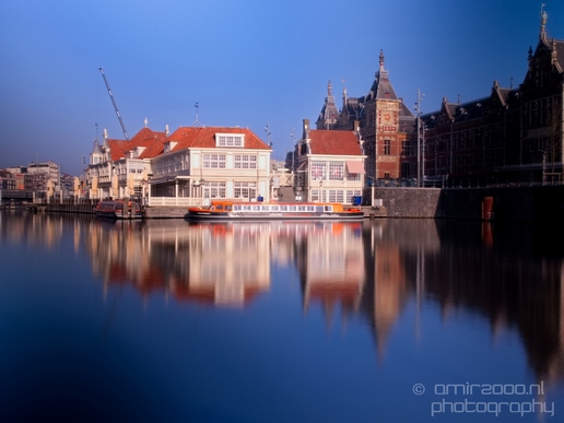 Amsterdam_long_exposure_canals_reflection_city_street_urban_Netherlands_Cityscape_Photography_011_Canon_EOS_5D_Mark_IV.JPG