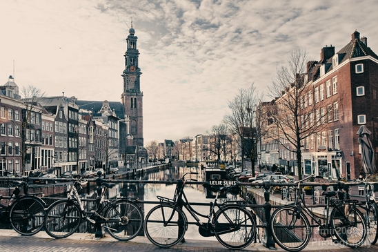 Amsterdam_under_lockdown_city_street_urban_Netherlands_Cityscape_Photography_122_Canon_EOS_5D_Mark_IV.JPG