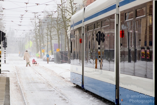 Amsterdam_under_snow_storm_winter_scenery_city_street_urban_Netherlands_Cityscape_Photography_016_Canon_EOS_5D_Mark_IV.JPG