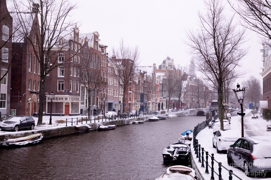 Amsterdam_under_snow_storm_winter_scenery_city_street_urban_Netherlands_Cityscape_Photography_038_Canon_EOS_5D_Mark_IV.JPG