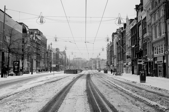 Amsterdam_under_snow_storm_winter_scenery_city_street_urban_Netherlands_Cityscape_Photography_048_Canon_EOS_5D_Mark_IV.JPG
