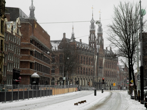 Amsterdam_under_snow_storm_winter_scenery_city_street_urban_Netherlands_Cityscape_Photography_054_Canon_EOS_5D_Mark_IV.JPG