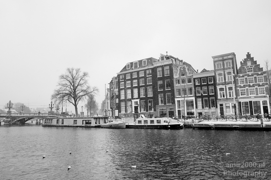Amsterdam_under_snow_storm_winter_scenery_city_street_urban_Netherlands_Cityscape_Photography_080_Canon_EOS_5D_Mark_IV.JPG