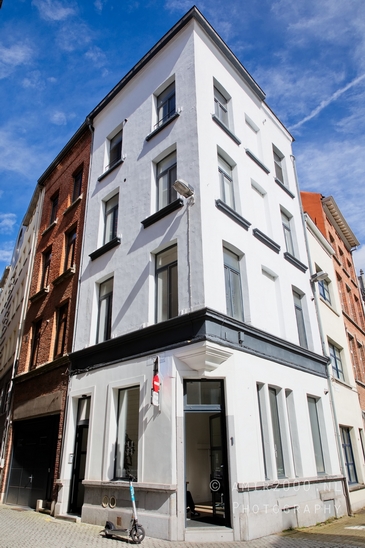 Antwerp_Antwerpen_Anvers_city_in_the_Flemish_Region_of_Belgium_street_urban_Cityscape_Photography_001_Canon_EOS_5D_Mark_IV.JPG