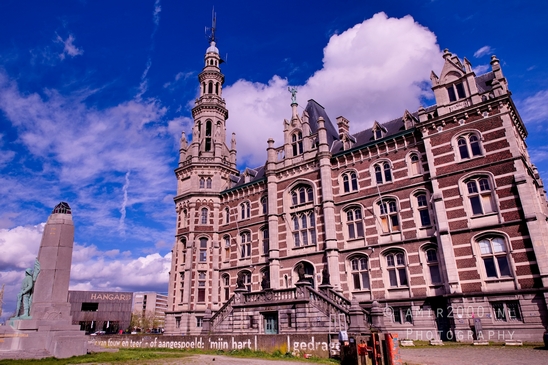 Antwerp_Antwerpen_Anvers_city_in_the_Flemish_Region_of_Belgium_street_urban_Cityscape_Photography_009_Canon_EOS_5D_Mark_IV.JPG