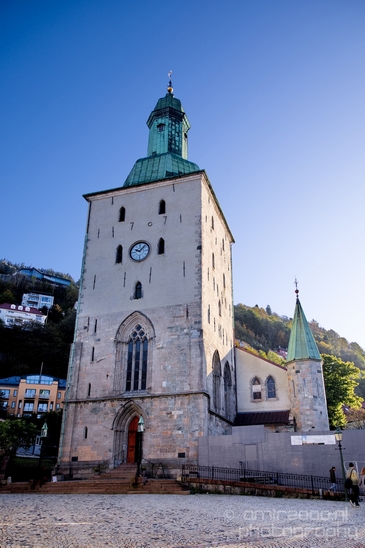 Bergen_the_capital_of_Fjord_Norway_City_urban_street_Cityscape_Photography_018_Canon_EOS_5D_Mark_IV.JPG