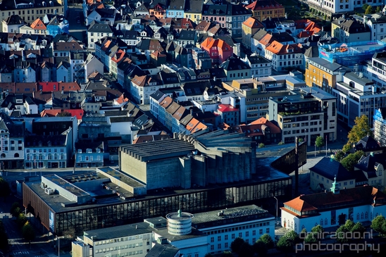Bergen_the_capital_of_Fjord_Norway_City_urban_street_Cityscape_Photography_037_Canon_EOS_5D_Mark_IV.JPG