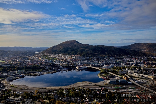 Bergen_the_capital_of_Fjord_Norway_City_urban_street_Cityscape_Photography_053_Canon_EOS_5D_Mark_IV.JPG