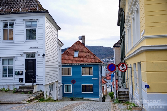 Bergen_the_capital_of_Fjord_Norway_City_urban_street_Cityscape_Photography_106_Canon_EOS_5D_Mark_IV.JPG