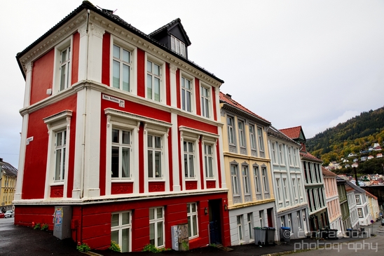 Bergen_the_capital_of_Fjord_Norway_City_urban_street_Cityscape_Photography_121_Canon_EOS_5D_Mark_IV.JPG