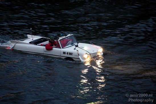 Car_boat_in_the_canals_of_Amsterdam_transportation_Netherlands_Cityscape_Photography_003_Canon_EOS_5D_Mark_IV.JPG