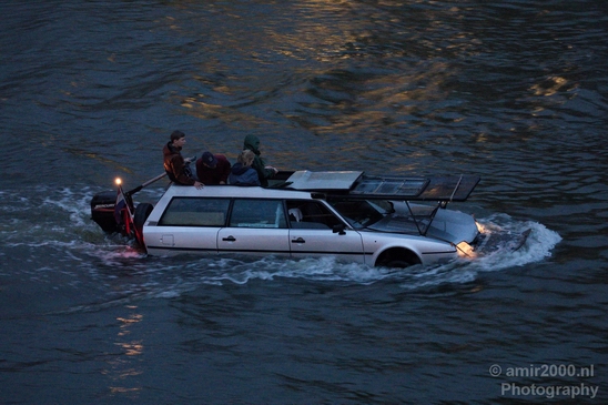 Car_boat_in_the_canals_of_Amsterdam_transportation_Netherlands_Cityscape_Photography_010_Canon_EOS_5D_Mark_IV.JPG
