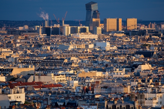 City_urban_Paris_France_summer_Cityscape_Photography_056_Canon_EOS_5D_Mark_IV.JPG