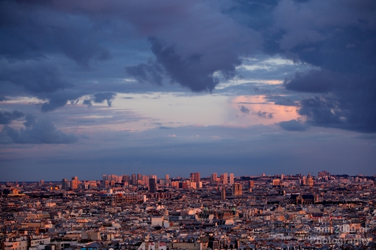 City_urban_Paris_France_summer_Cityscape_Photography_070_Canon_EOS_5D_Mark_IV.JPG