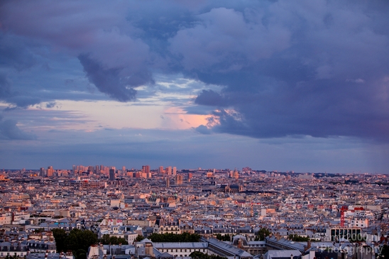 City_urban_Paris_France_summer_Cityscape_Photography_074_Canon_EOS_5D_Mark_IV.JPG