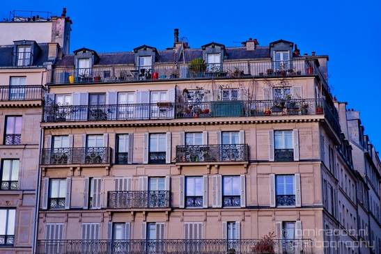 City_urban_street_Paris_France_Cityscape_Photography_088_Canon_EOS_5D_Mark_IV.JPG