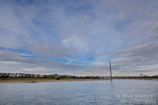 Cityscape_urban_street_city_Dusseldorf_Germany_Photography_019_Canon_EOS_5D_Mark_IV.JPG