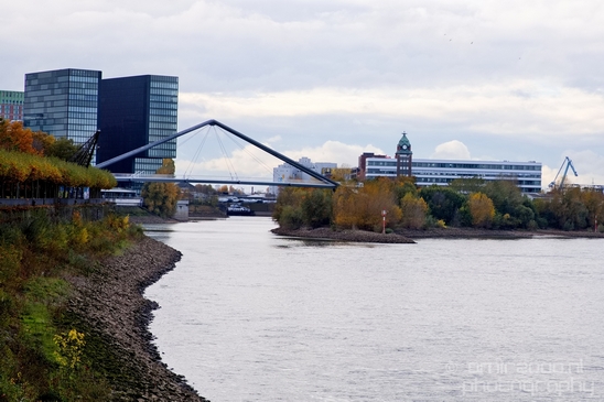 Cityscape_urban_street_city_Dusseldorf_Germany_Photography_033_Canon_EOS_5D_Mark_IV.JPG