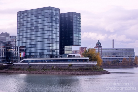 Cityscape_urban_street_city_Dusseldorf_Germany_Photography_042_Canon_EOS_5D_Mark_IV.JPG