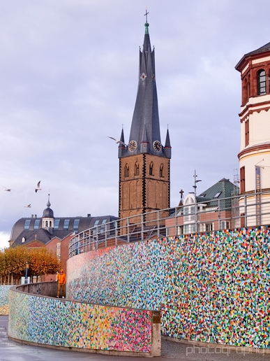 Cityscape_urban_street_city_Dusseldorf_Germany_Photography_047_Canon_EOS_5D_Mark_IV.JPG