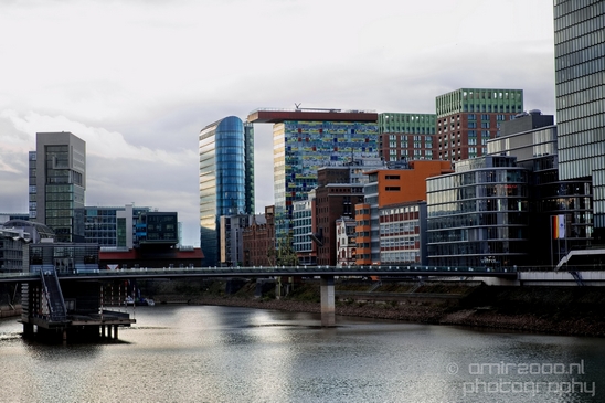 Cityscape_urban_street_city_Dusseldorf_Germany_Photography_068_Canon_EOS_5D_Mark_IV.JPG