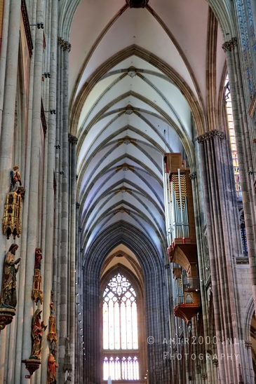 Cologne_Cathedral_Hohe_Domkirche_Sankt_Petrus_Germany_Cityscape_Photography_011_Canon_EOS_5D_Mark_IV.JPG