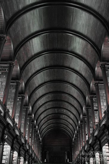 Dublin_Trinity_College_Library_Ireland_Cityscape_Photography_010_Canon_EOS_7D.JPG
