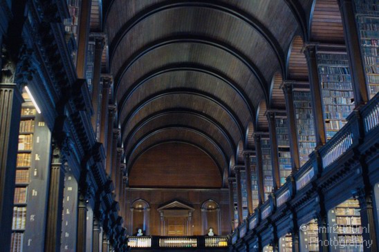 Dublin_Trinity_College_Library_Ireland_Cityscape_Photography_011_Canon_EOS_7D.JPG