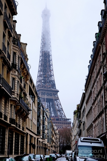 Eiffel_Tower_City_urban_street_Paris_France_Cityscape_Photography_020_Canon_EOS_5D_Mark_IV.JPG