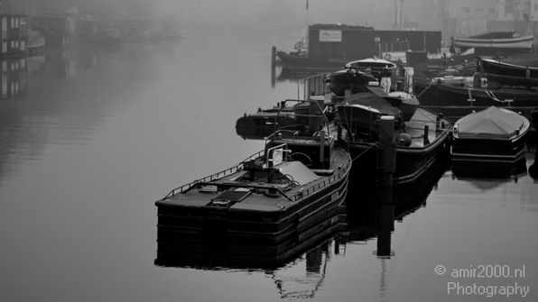 Foggy_Amsterdam_Winter_Netherlands_Cityscape_Photography_006_Canon_EOS_7D.JPG