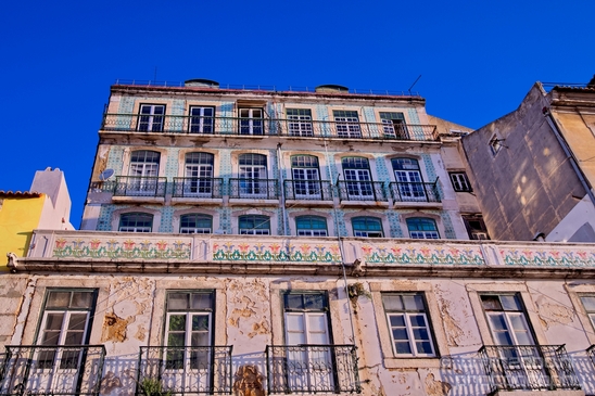 Lisbon_Lisboa_Portugal_City_urban_street_Cityscape_Photography_152_Canon_EOS_5D_Mark_IV.JPG